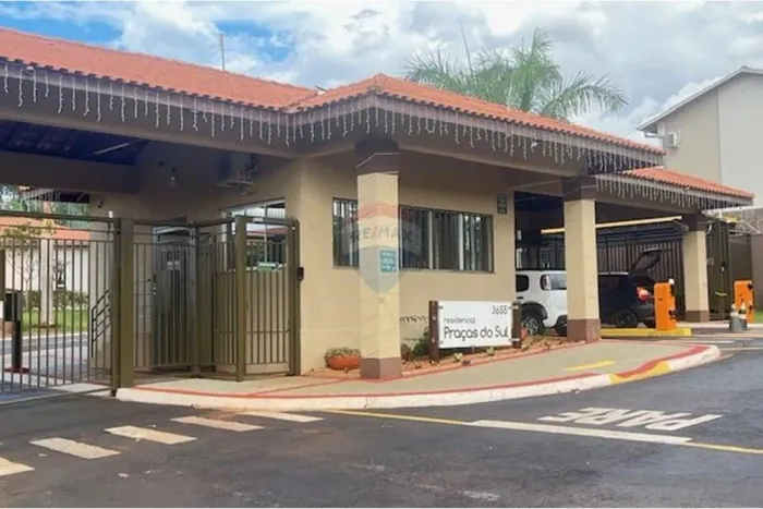 LOCAÇÃO SOBRADO 3 QUARTOS, 1 SUÍTE, 2 VAGAS - QUINTAL - AREA LAZER