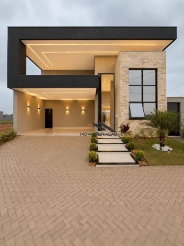 Casa com 3 dormitórios à venda, 180 m² por R$ 1.690.000 - Centro (Engenheiro Schmitt) - Sã