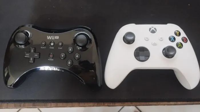 Controles Xbox séries s e Nintendo pro Wii u ( originais )