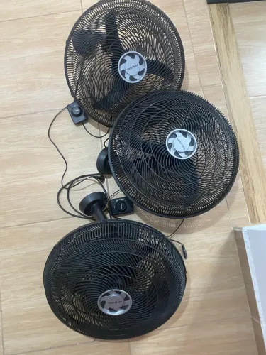 Vendo 3 ventiladores de parede Ventisol