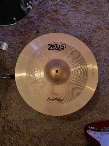 Prato de ataque/Crash 16 Zeus Evolution Pro (b10) 
