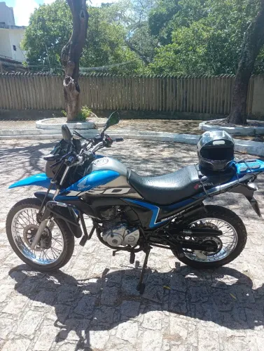 Bros 160