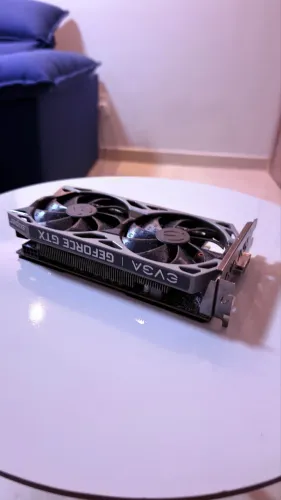 Placa de Vídeo EVGA GTX 1660 Super 6GB