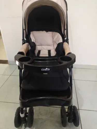 Carrinho e bebê conforto 