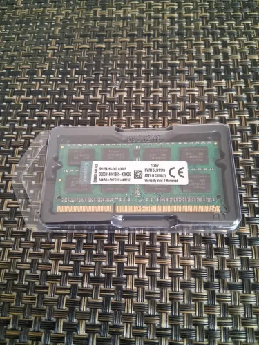 Memória DDR3 8Gb 1600MHz Kingston/Zerado