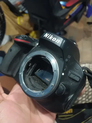 Nikon D5100