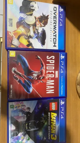 Vendo jogos originais do ps4