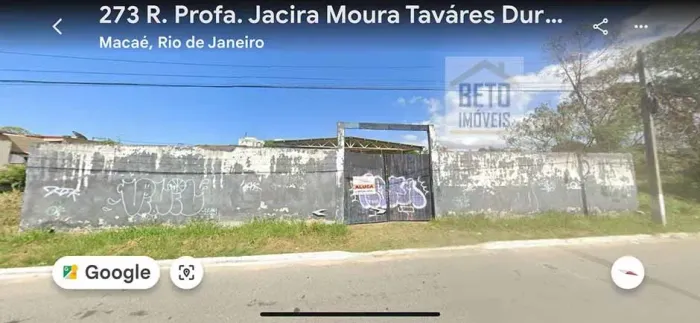 Imóvel para aluguel possui 270 metros quadrados em Glória - Macaé - RJ