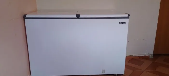 Freezer horizontal duas portas 