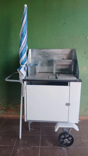 Carrinho de cachorro quente