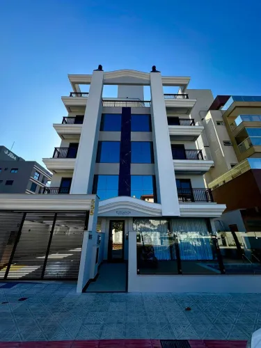 Apartamento no Eleganza residence na Praia Grande em Governador Celso Ramos/SC