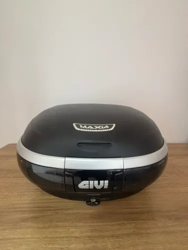 Baú Givi Monokey - 52 litros Tech