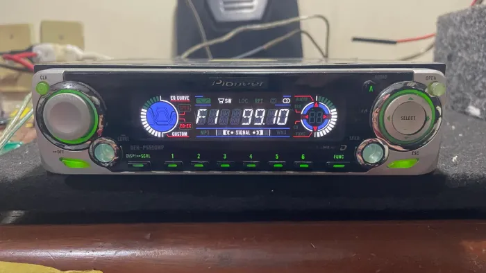 Pioneer DEH-5550 MP Com Bluetooth !!
