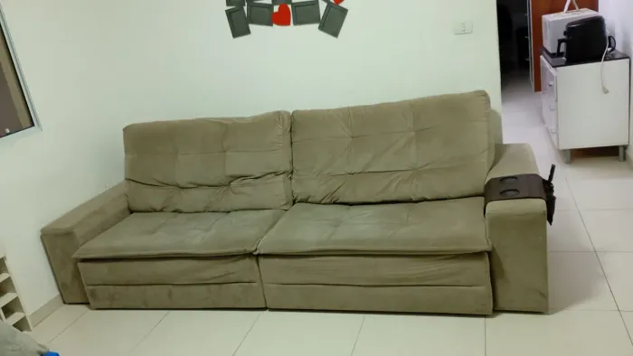 Sofá de 4 lugares retrátil