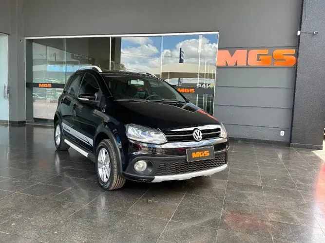 Volkswagen Crossfox 1.6 MI Total Flex 8V 5P 2011