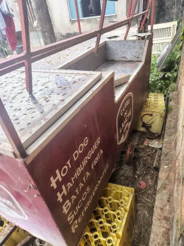 Vendo carrocinha/ trailer de lanche 