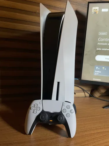 PS5, MÍDIA FÍSICA