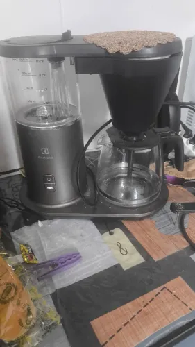 Cafeteira elétrica Electrolux automática voltagem 220