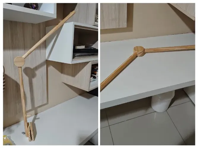 Suporte de Madeira para Móbile de Berço