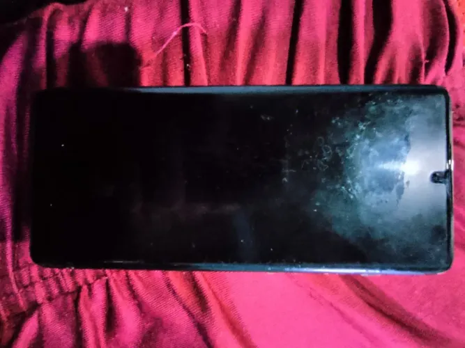 Moto Edge 40 neo, Léia a descrição