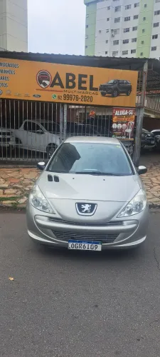 Peugeot 207 Sedan Passion XR 1.4 Flex 8V 4P 2013