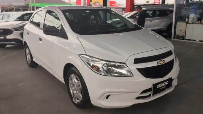 Chevrolet Onix JOY Hatch 1.0 8V Flex Mec. 4P 2018
