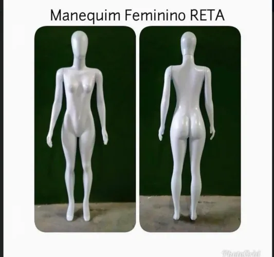 Manequim feminino reta