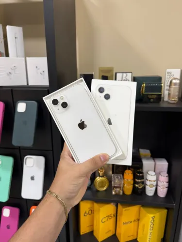 iPhone 13 128GB - Com Caixa