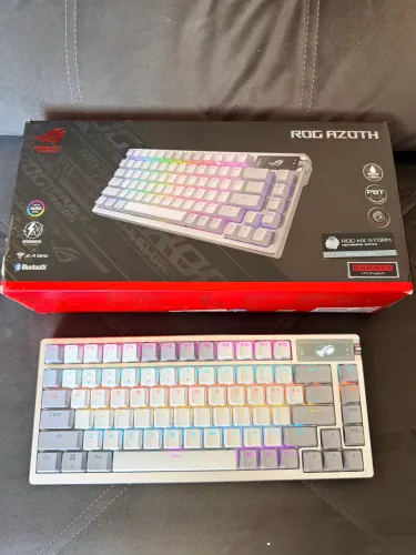 TECLADO GAMER ROG AZOTH TELA OLED NOVO