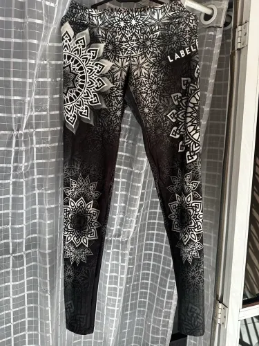 Calça legging labellamafia M