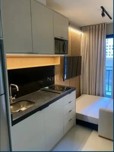 Apartamento de 1 quarto mobiliado com planejados no Cena Living, Centro, pertinho da UFPR