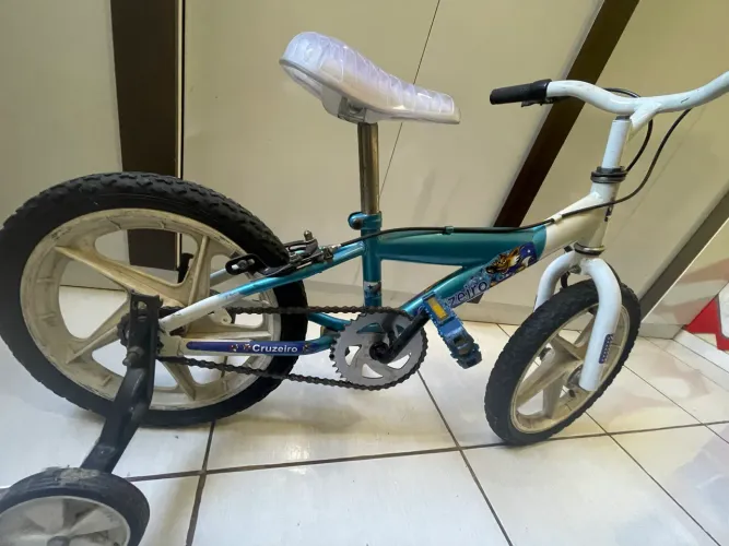 Bicicleta aro 16