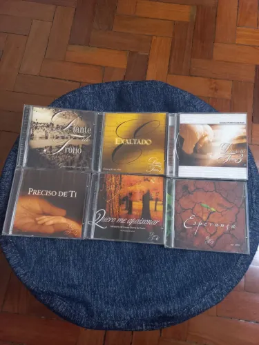 6 CDs coleção Diante do Trono,volumes 1,2,3,4,6 e 7