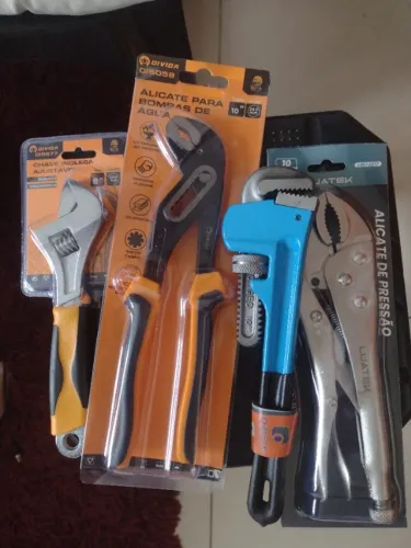Kit 4 ferramentas sem uso no centro de São Gonçalo