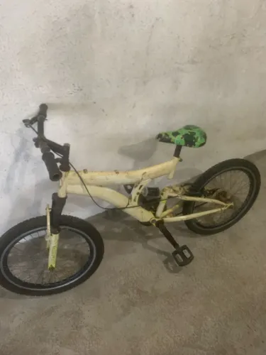 Bicicleta ARO 20