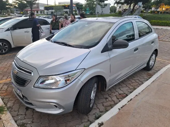 Chevrolet Onix JOY Hatch 1.0 8V Flex Mec. 4P 2018