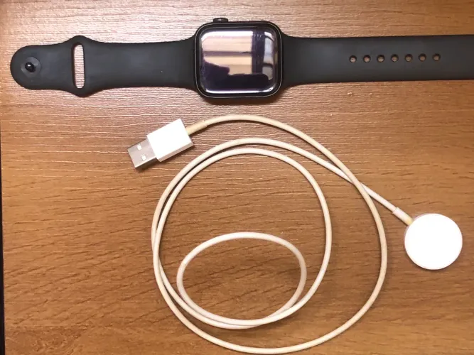 Apple Watch Series 6 44mm (Para Peças/Conserto) + Acessórios Originais