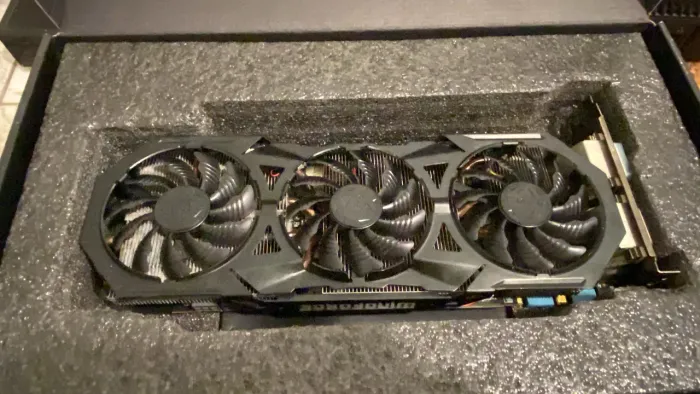 GTX 970 GIGABYTE (Menor valor)