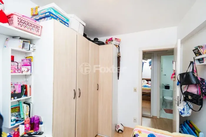 Foxter Cia Imobiliária vende apartamento com 65m², 2 quartos, sendo 1 suíte e 1 vaga de ga