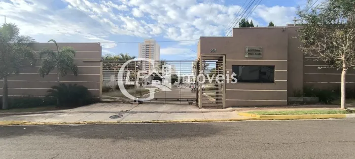 Imperdível! Casa para locação em Campo Grande-MS, Vila do Polonês. 4 quartos, 2 suítes, 2