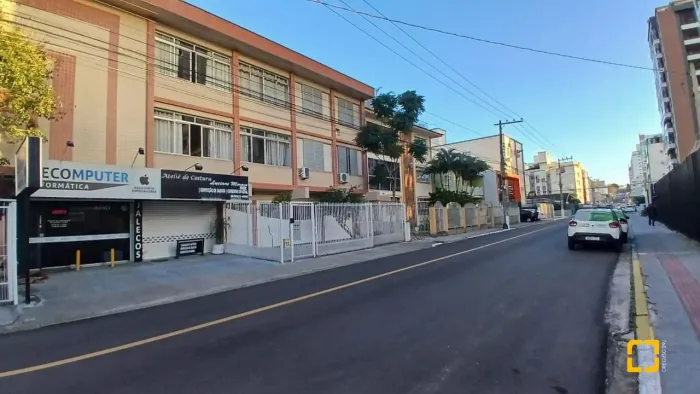 Apartamento à venda R$ 480.000,00 com 3 dormitórios, 1banheiro, 78,71 m², Estreito, Floria