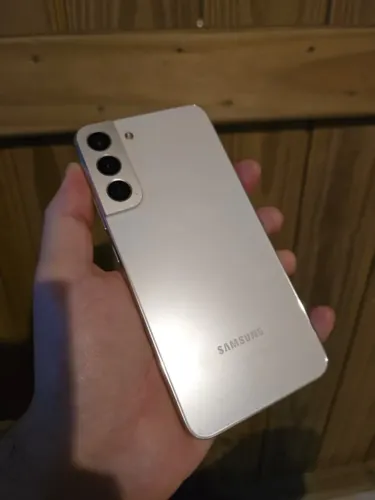 Samsung Galaxy S22+ todo original