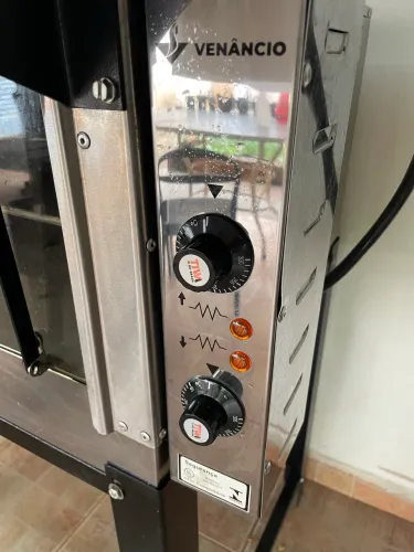 Forno Venâncio Feri90 elétrico 220v