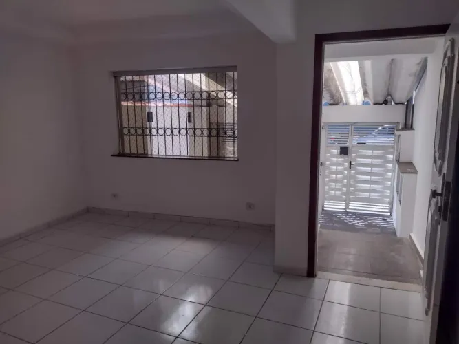 Casa para alugar na Aclimação | 120 m² | 3 quartos | 1 suíte | 1 vaga