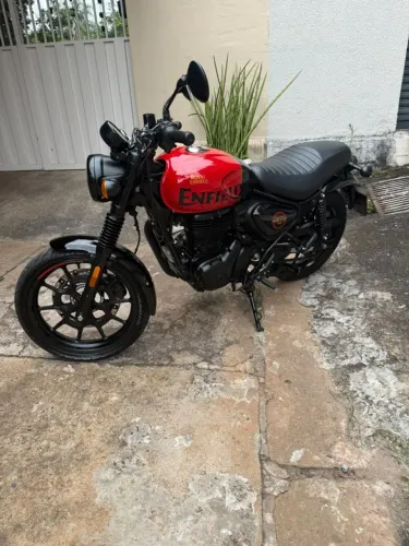 Royal Enfield Hunter 350 Vermelha - Único Dono