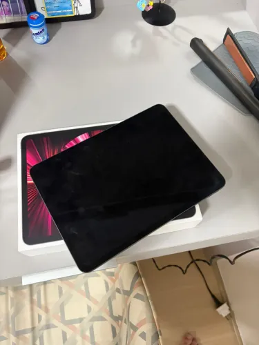 iPad Pro 11" (3ª Geração) - 256GB