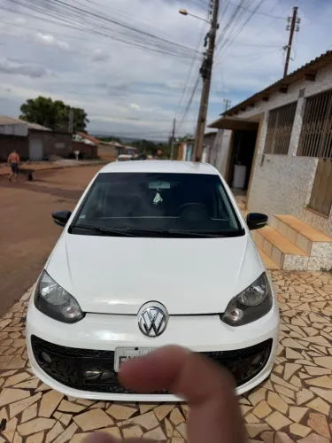 Volkswagen Up! Move 1.0 TSI Total Flex 12V 5P 2016