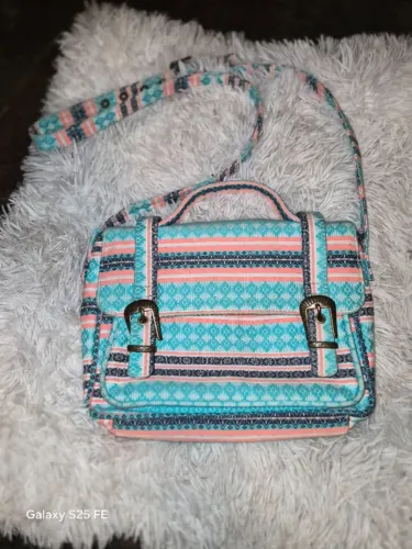 bolsa colorida azul e rosa