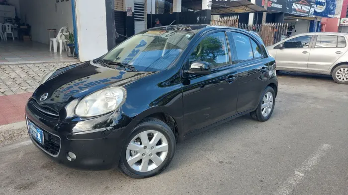 Nissan March SV 1.6 16V Flex Fuel 2014
