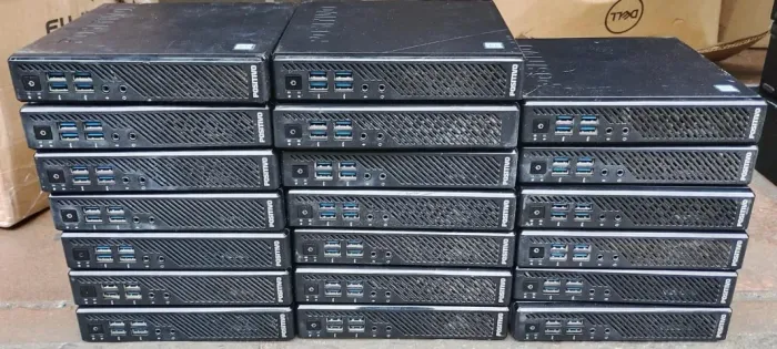 20 mini CPU positivo master C610 Minipro